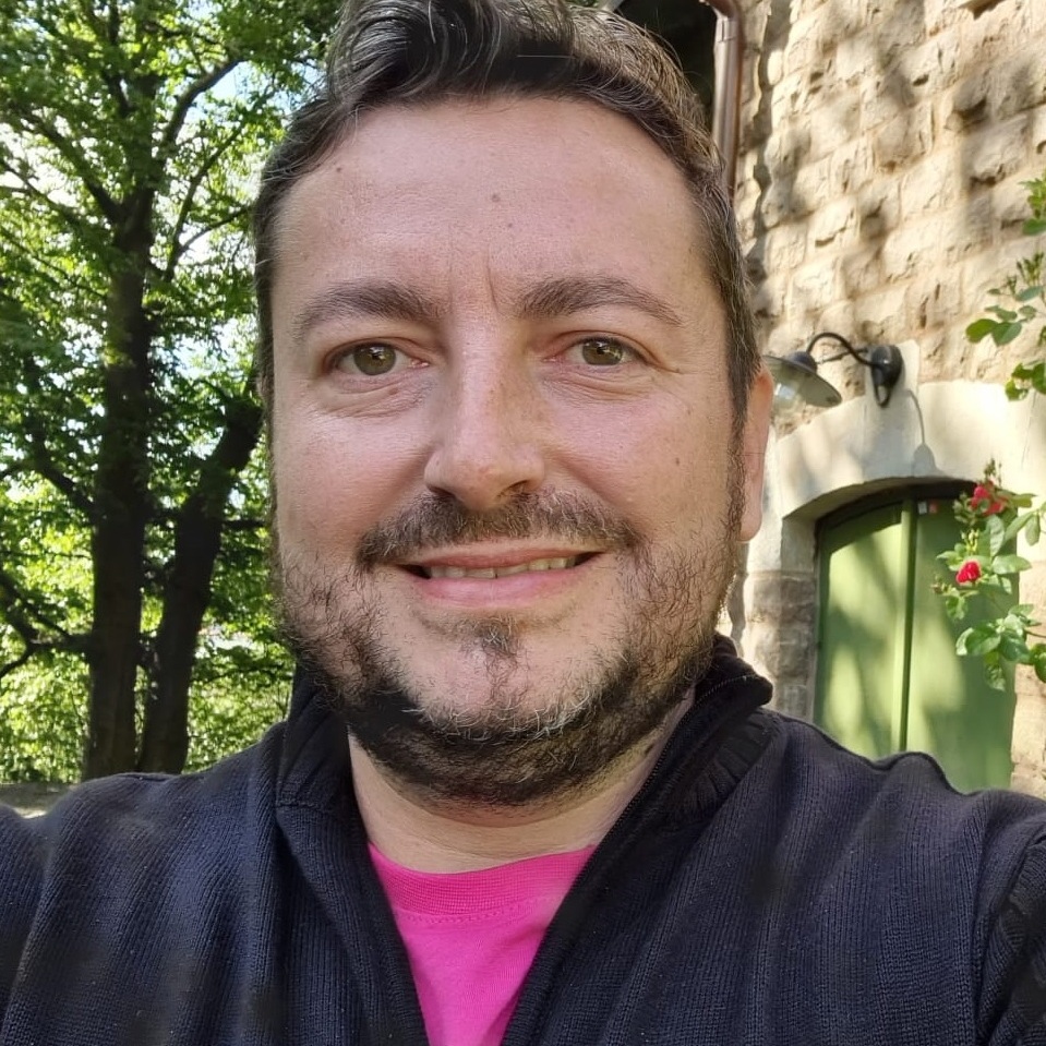 Dênis Leonardo Zaniro