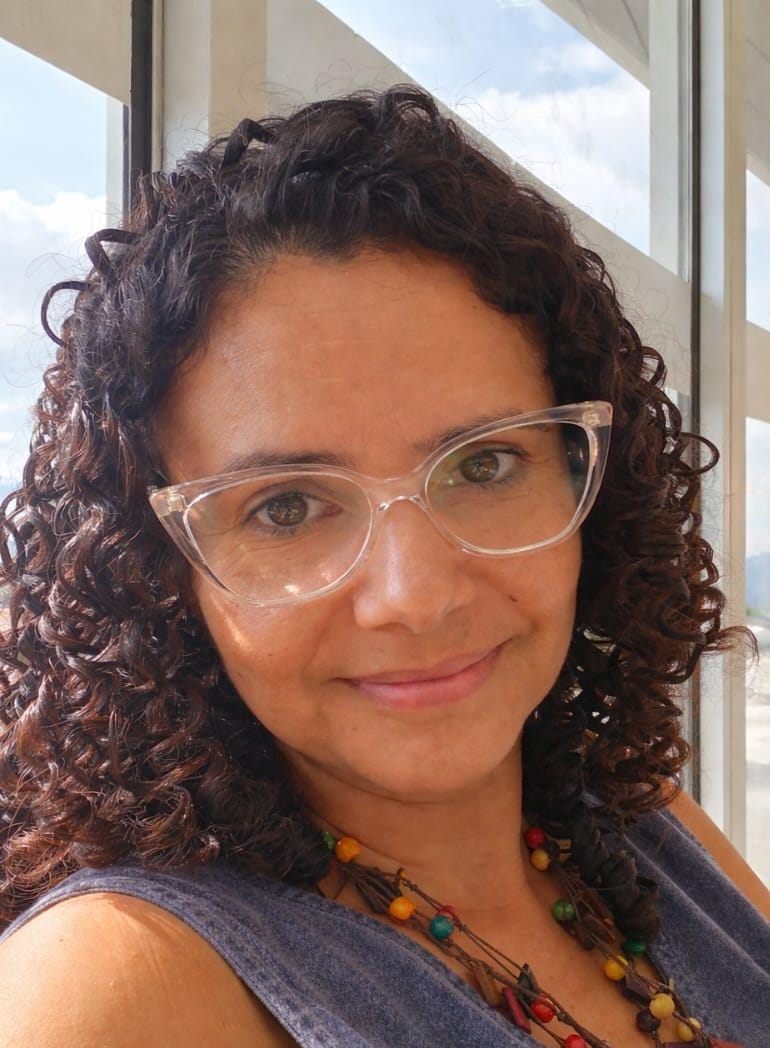 CAROLINA MARTINS KAMIYAMA