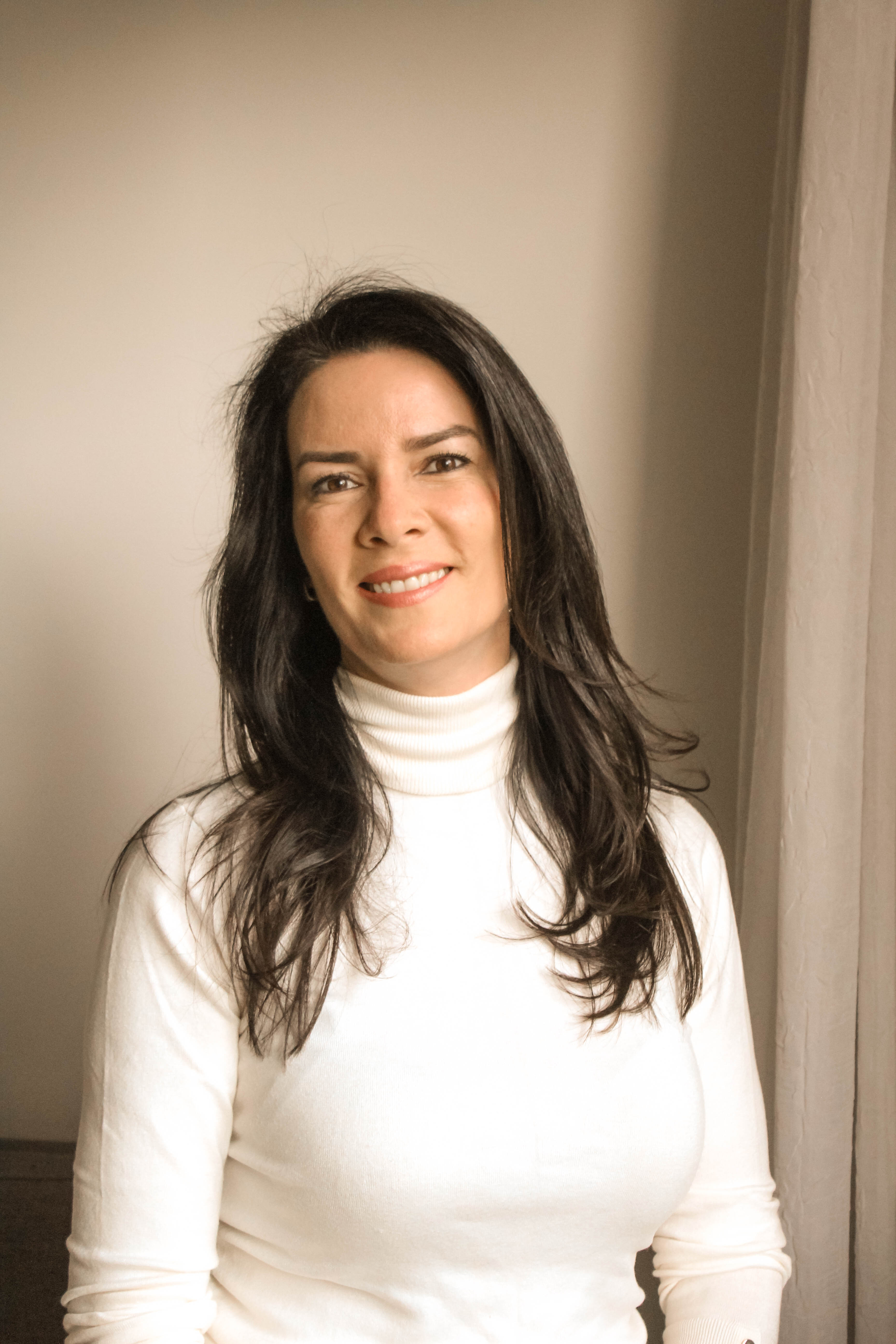 PAULA MARIA COBUCCI RIBEIRO DIAS