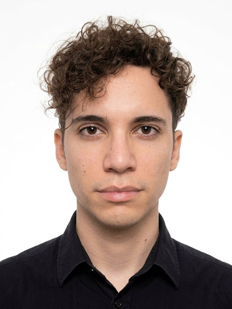 ROBERTO LIMA STEFANELLI SILVA
